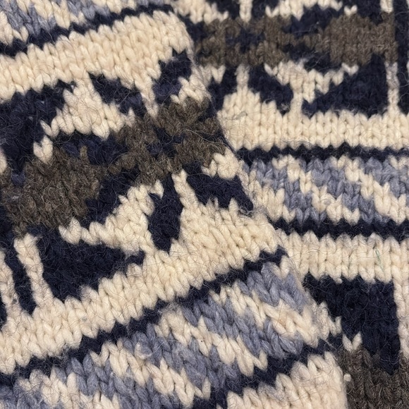 Las Americas wool pullover - Picture 2 of 7